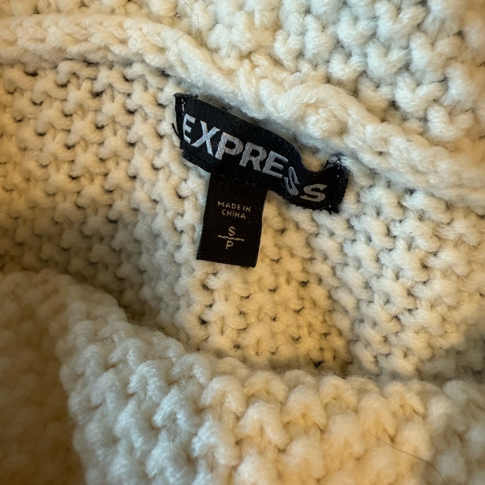 Express Cream Cowl Neck Short Sleeve Sweater. GUC - Picture 3 of 3